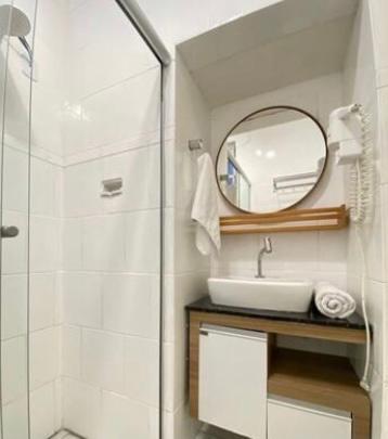 Apartamento 2 quartos com Estacionamento a 100 m do Mar no coração de Balneário Camboriu Exterior foto